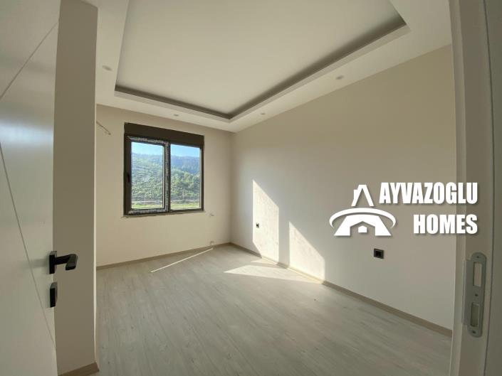 Image No.3-3 Bed Apartment for sale