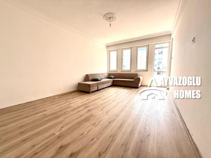 Image No.3-3 Bed Apartment for sale