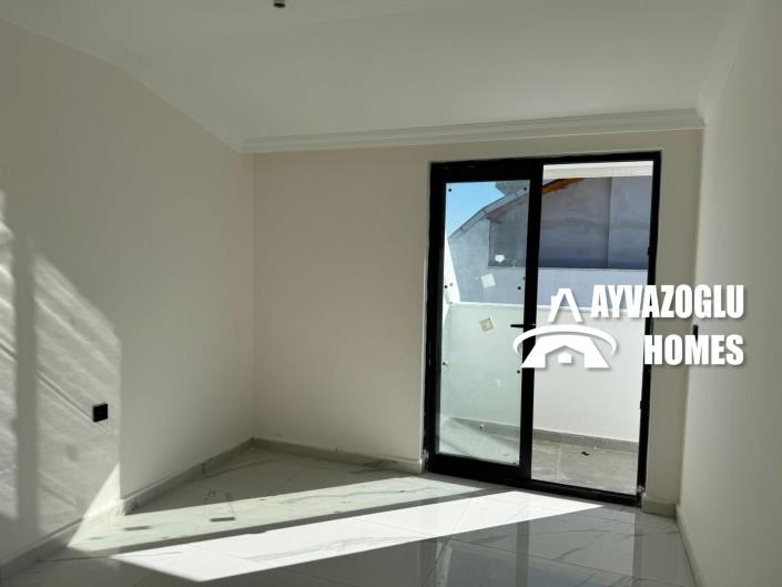 Image No.22-2 Bed Apartment for sale