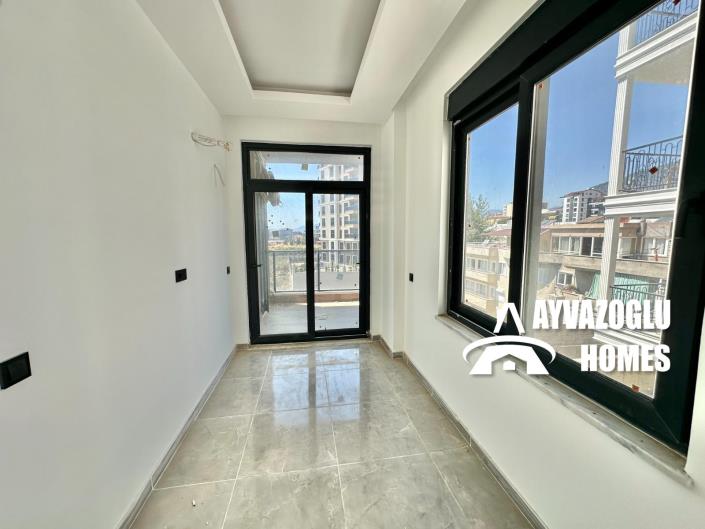 Image No.10-2 Bed Apartment for sale