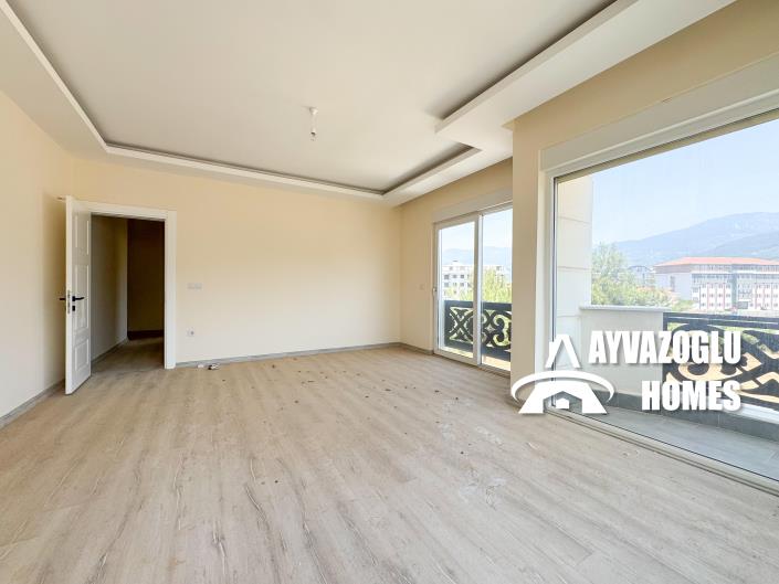 Image No.2-3 Bed Duplex for sale