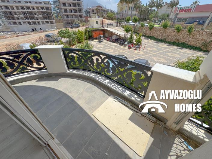 Image No.4-3 Bed Duplex for sale