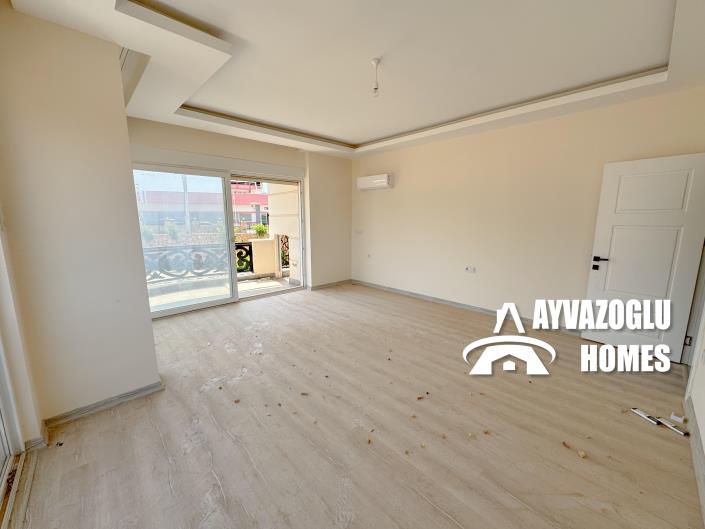 Image No.7-3 Bed Duplex for sale