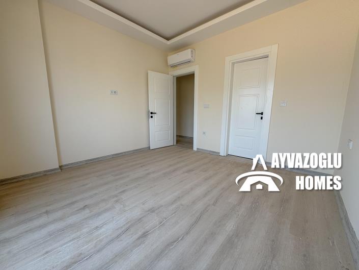 Image No.9-3 Bed Duplex for sale