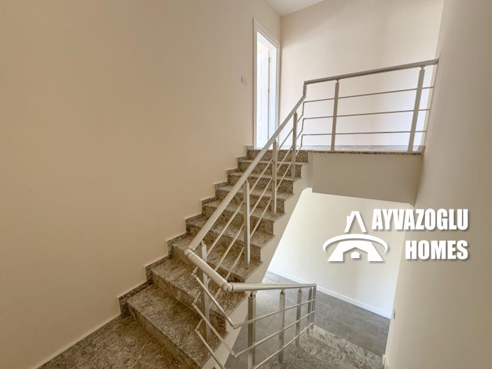 Image No.12-3 Bed Duplex for sale