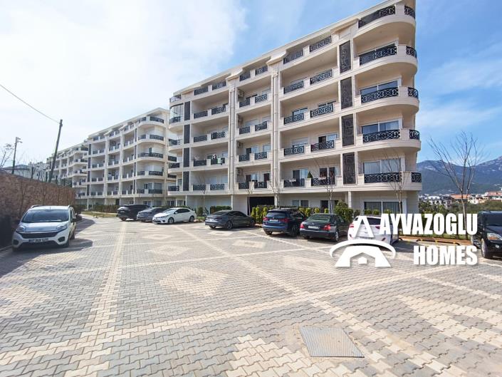 Image No.1-3 Bed Duplex for sale