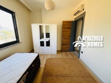 photo_5983588552790886345_y