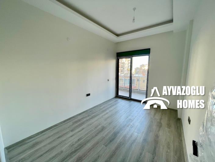 Image No.4-2 Bed Apartment for sale