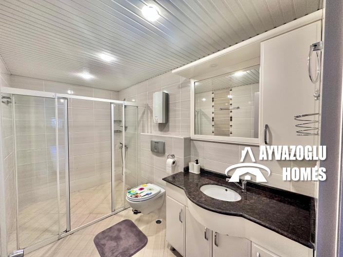 Image No.16-2 Bed Apartment for sale