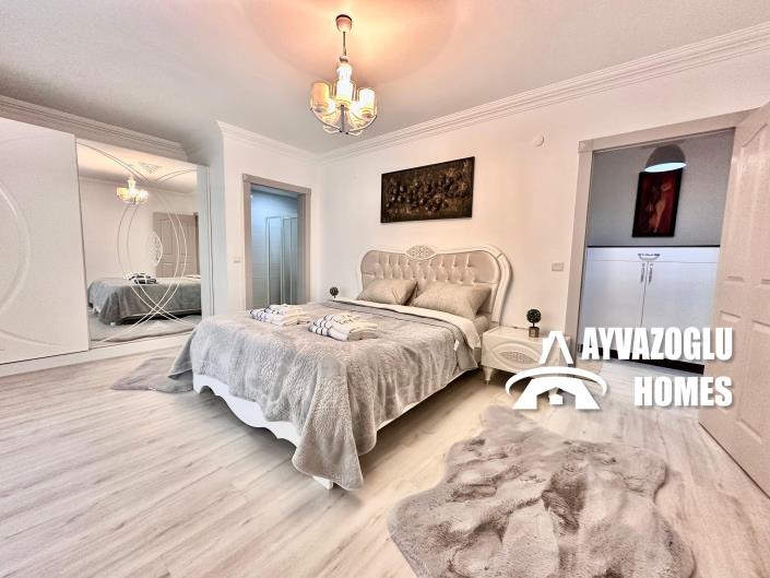 Image No.20-2 Bed Apartment for sale