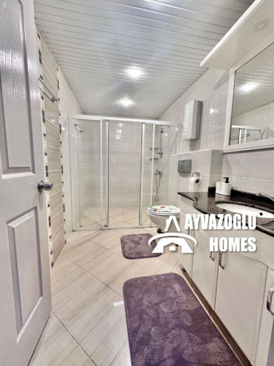 Image No.18-2 Bed Apartment for sale