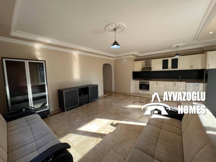 Image No.12-3 Bed Apartment for sale