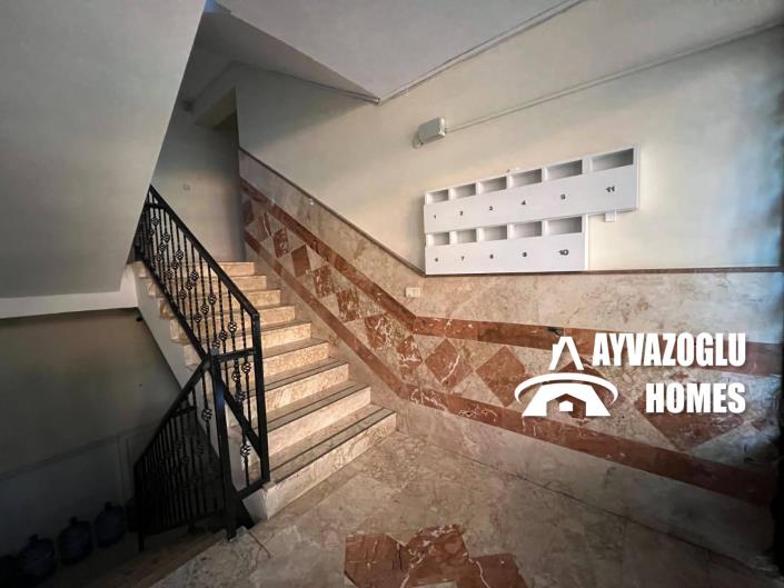 Image No.13-3 Bed Apartment for sale