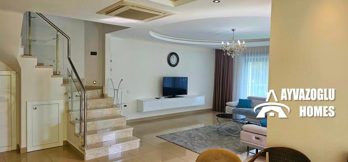 Image No.12-3 Bed Apartment for sale