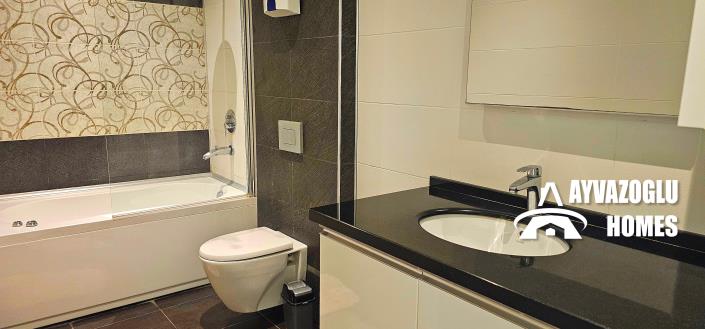 Image No.15-3 Bed Apartment for sale