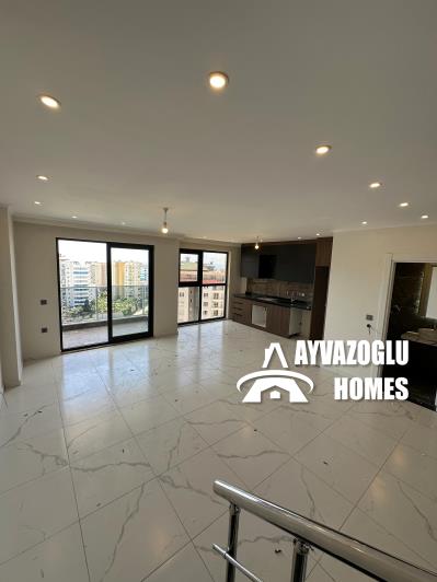 Image No.5-3 Bed Duplex for sale