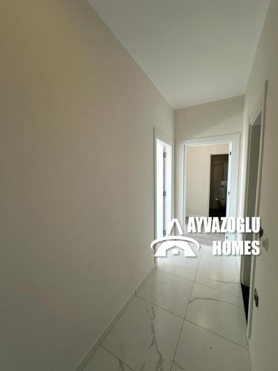 Image No.8-3 Bed Duplex for sale