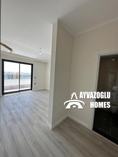 Image No.16-3 Bed Duplex for sale