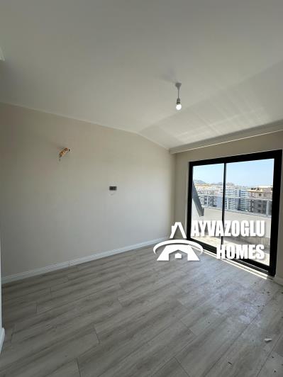 Image No.21-3 Bed Duplex for sale