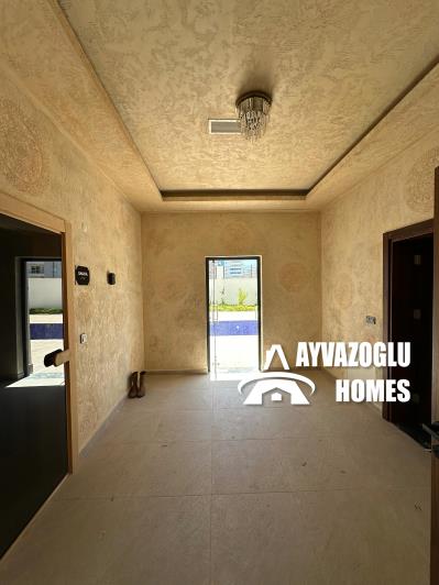 Image No.24-3 Bed Duplex for sale