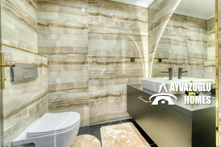 Image No.22-4 Bed Penthouse for sale