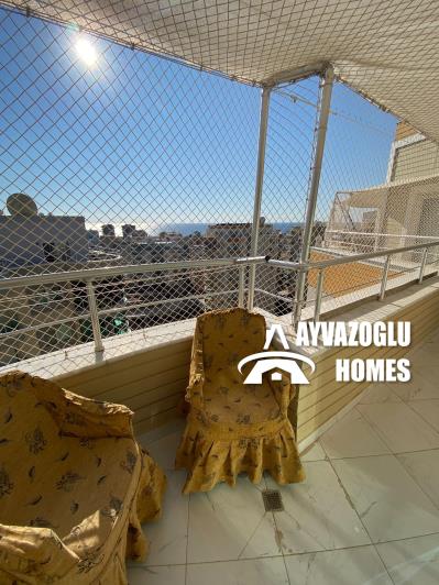 Image No.10-4 Bed Apartment for sale