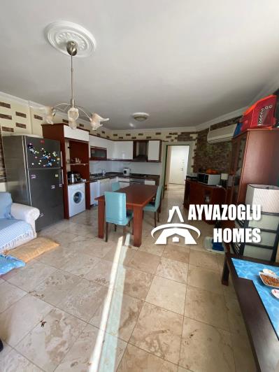 Image No.11-4 Bed Apartment for sale