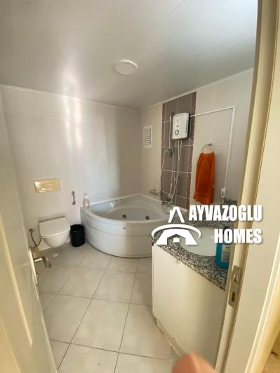 Image No.13-4 Bed Apartment for sale