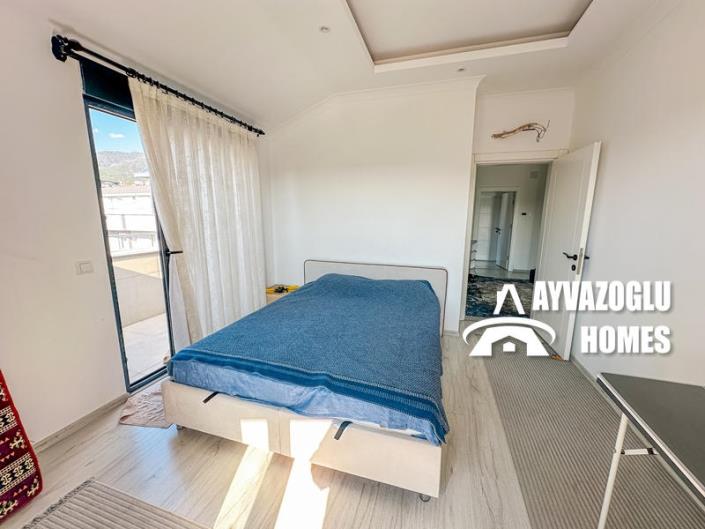 Image No.7-4 Bed Duplex for sale