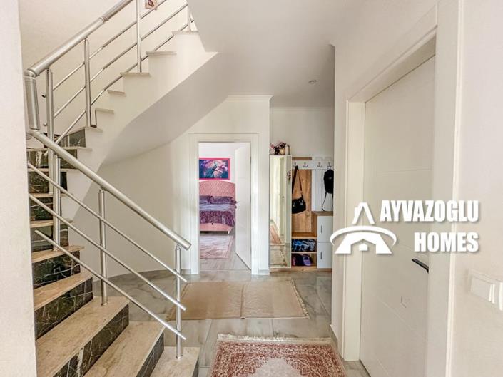 Image No.11-4 Bed Duplex for sale