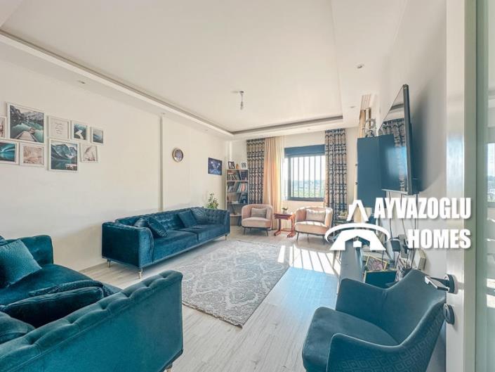 Image No.12-4 Bed Duplex for sale