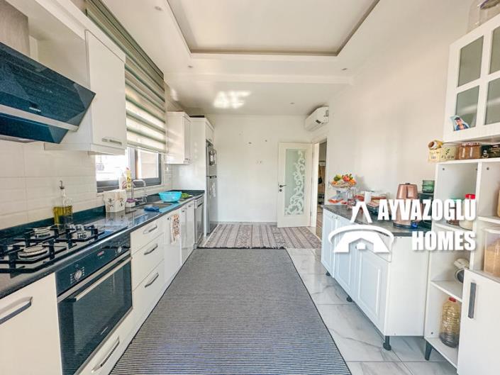 Image No.15-4 Bed Duplex for sale