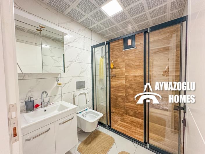 Image No.17-4 Bed Duplex for sale