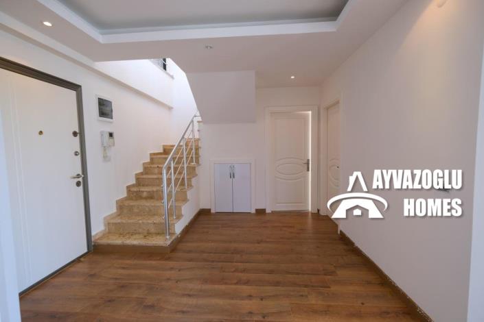 Image No.15-3 Bed Penthouse for sale