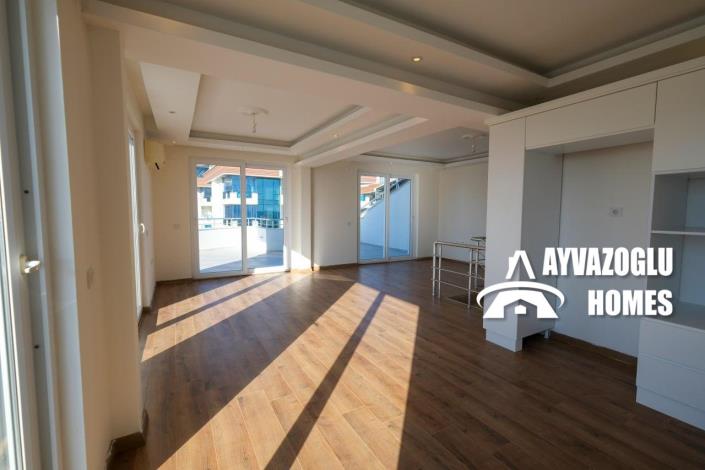 Image No.24-3 Bed Penthouse for sale