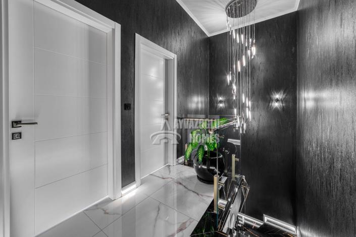 Image No.11-2 Bed Apartment for sale