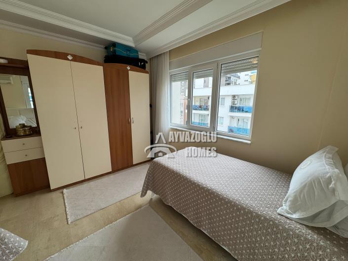 Image No.12-2 Bed Apartment for sale