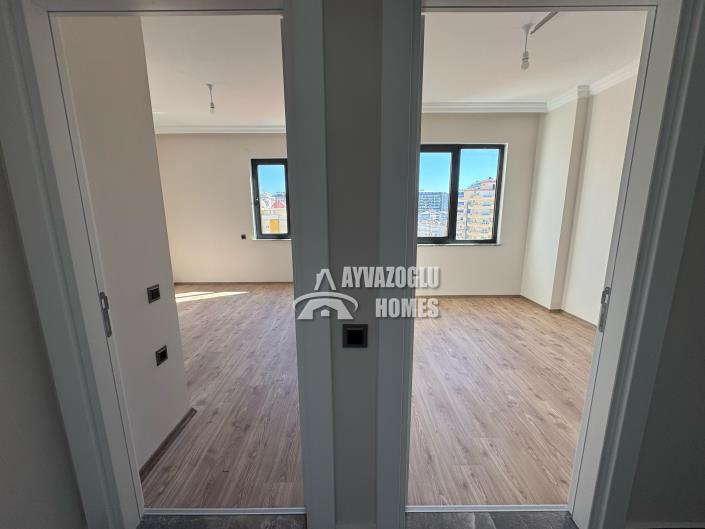 Image No.11-2 Bed Apartment for sale