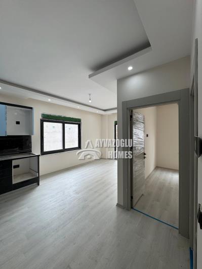 Image No.10-1 Bed Apartment for sale