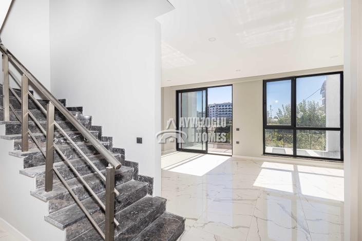 Image No.3-Appartement de 2 chambres à vendre à Kargicak