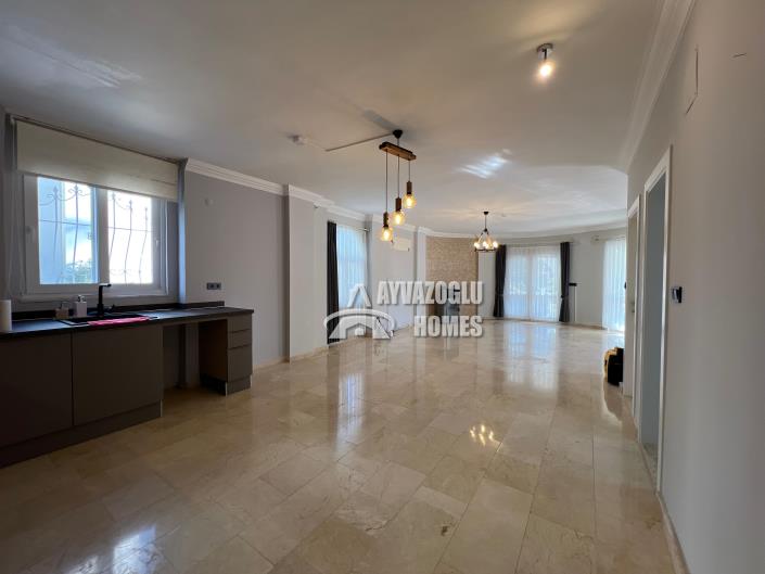 Image No.4-3 Bed Villa for sale