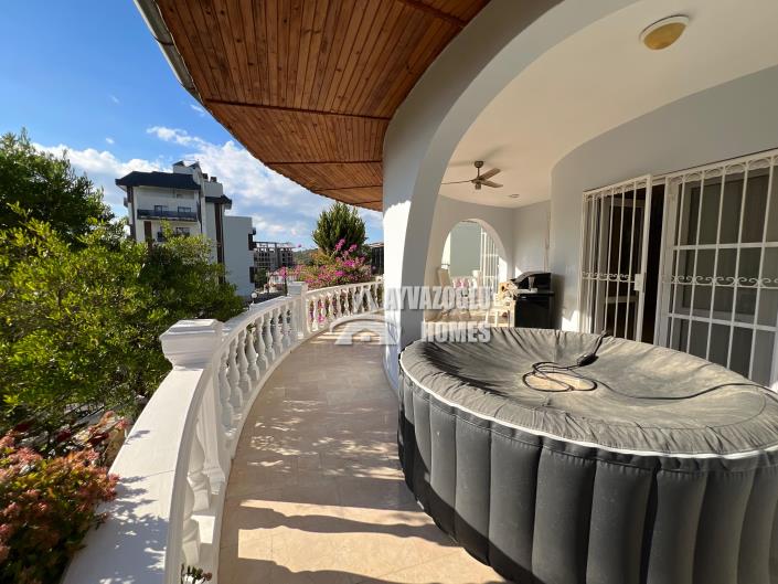 Image No.15-3 Bed Villa for sale