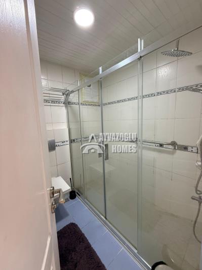 Image No.12-3 Bed Apartment for sale