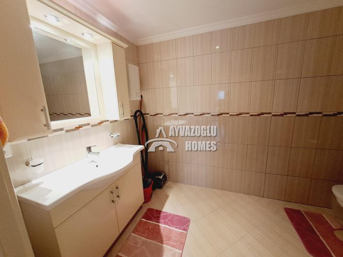 Image No.25-2 Bed Apartment for sale