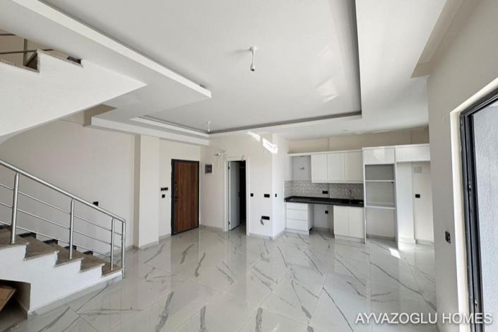 Image No.10-2 Bed Apartment for sale