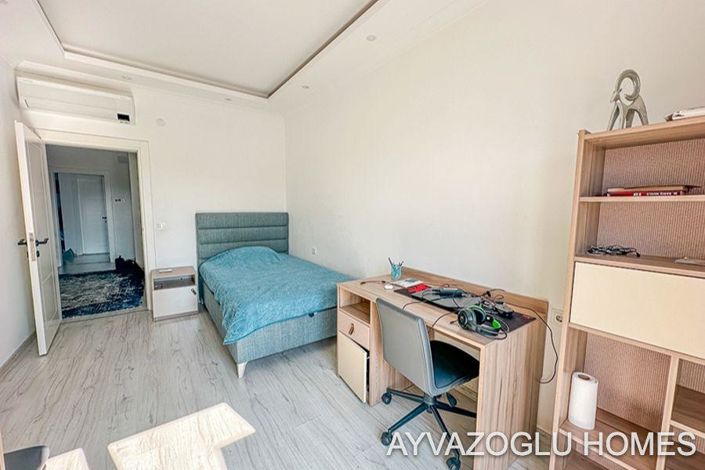 Image No.18-Appartement de 4 chambres à vendre à Oba