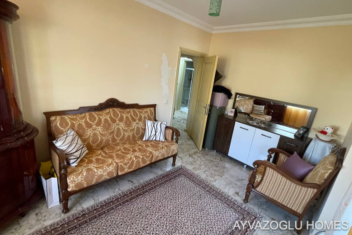 Image No.20-2 Bed Apartment for sale