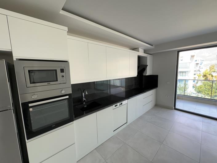 Image No.7-3 Bed Apartment for sale