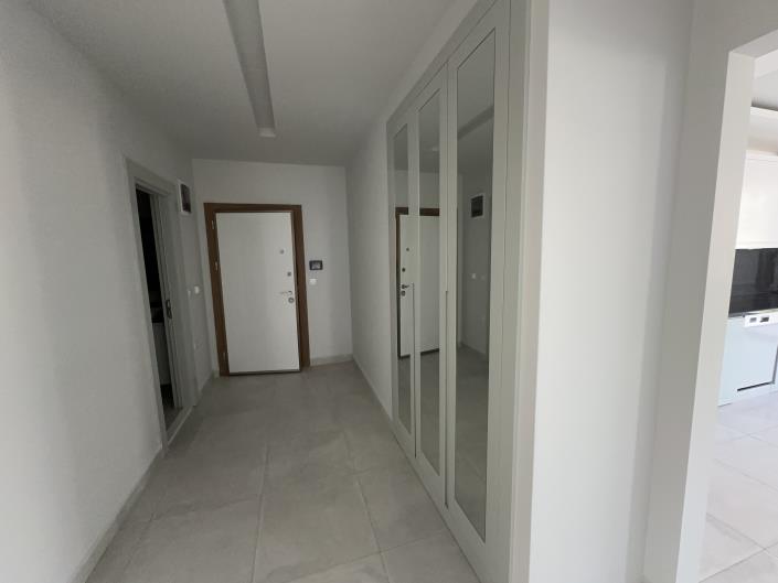 Image No.14-3 Bed Apartment for sale