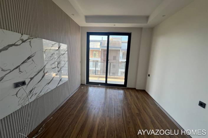 Image No.5-3 Bed Apartment for sale